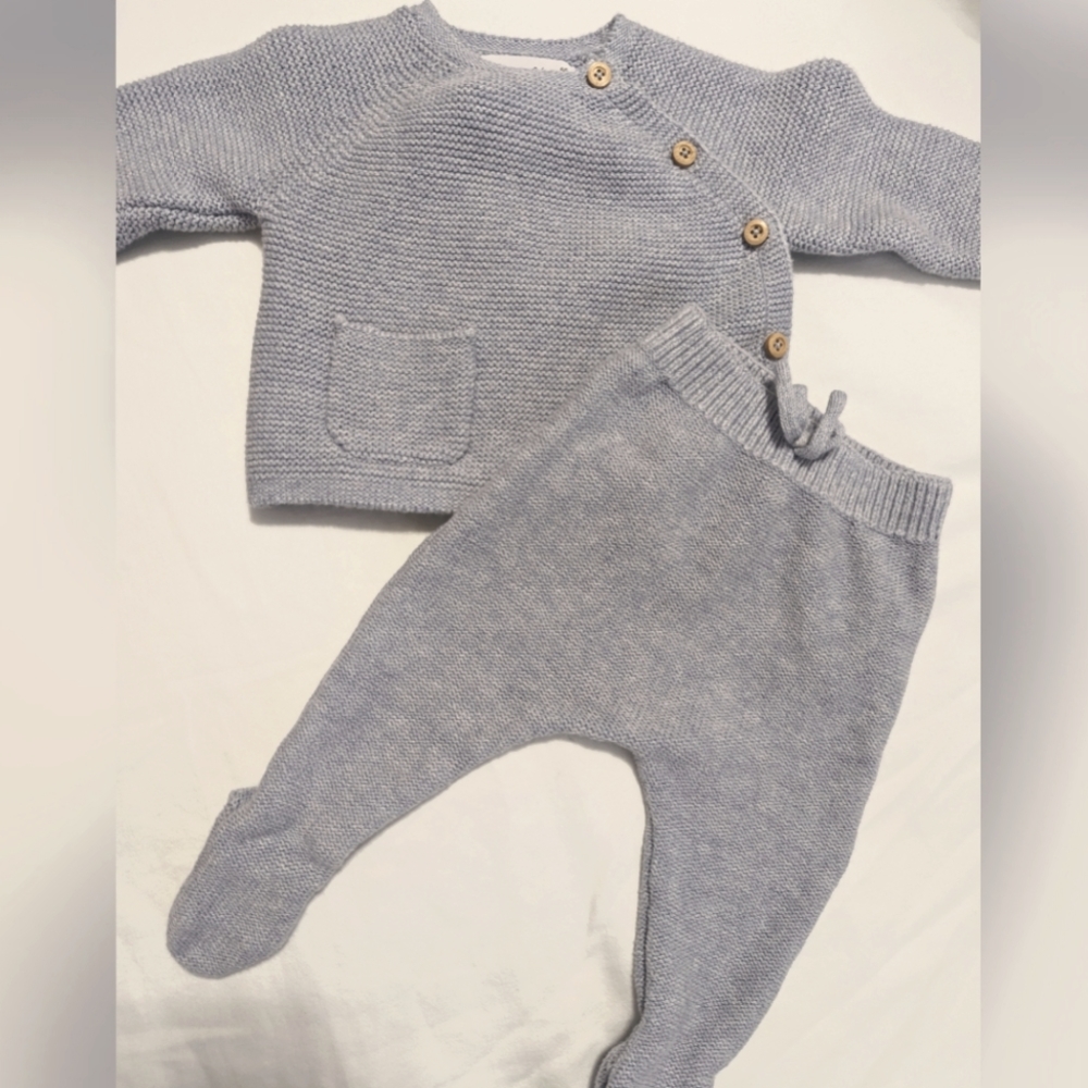Newborn Zara knit top and pants